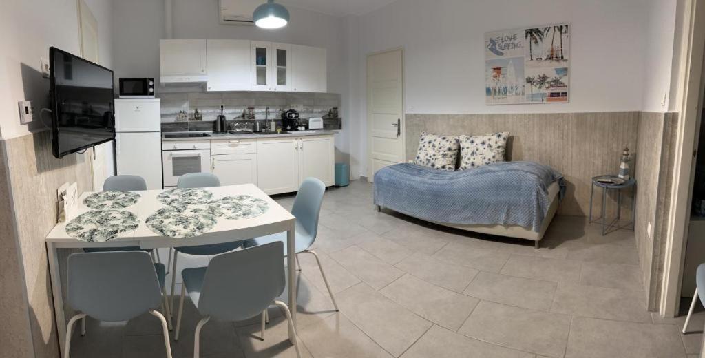 Topart Apartman I Balatonfenyves Eksteriør bilde